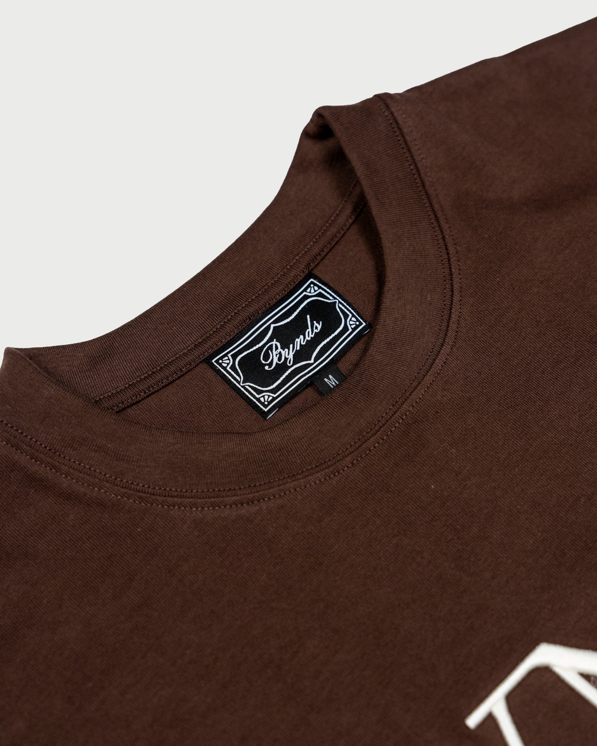 BYNDS · bynds-chocolate-tshirt · detail