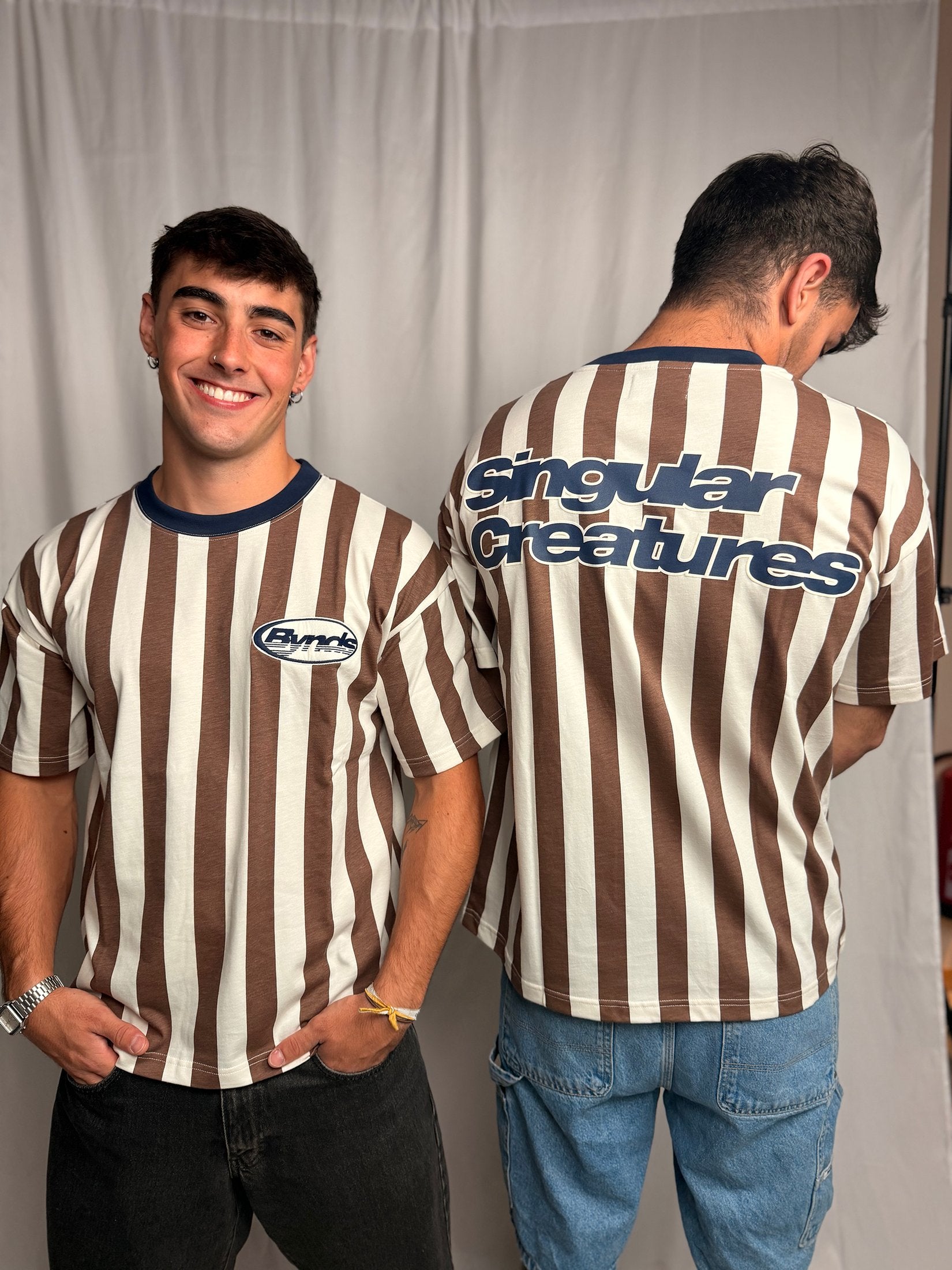 BYNDS RAYAS CHOCO LOGO T-SHIRT
