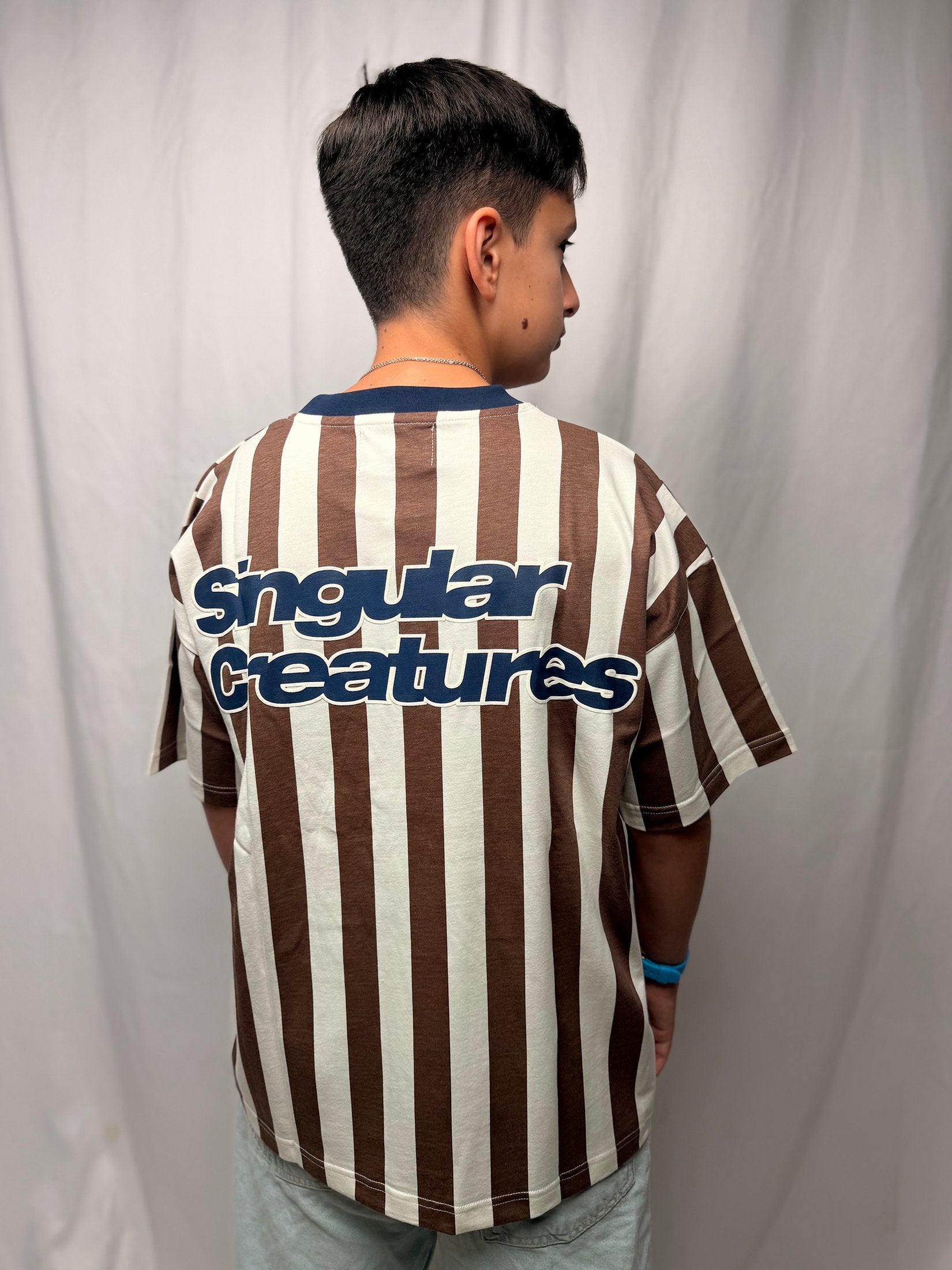 BYNDS RAYAS CHOCO LOGO T-SHIRT