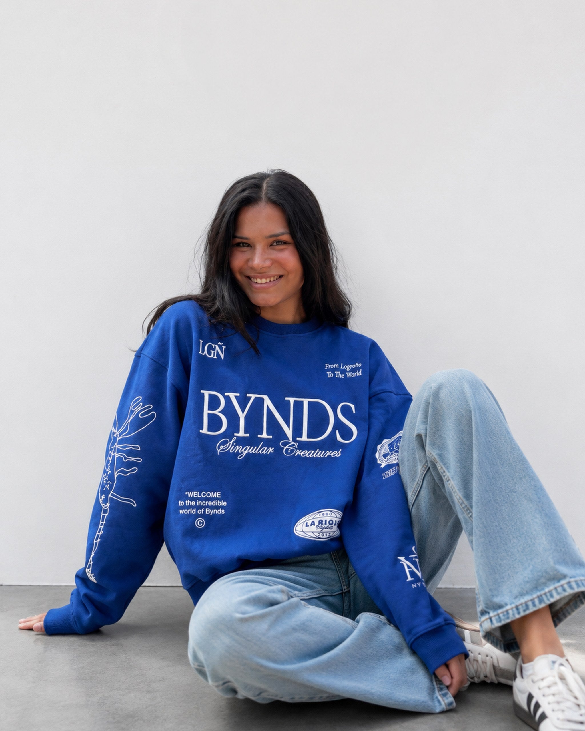 BYNDS · mansilla-sky-sweatshirt · lifestyle · 4.png