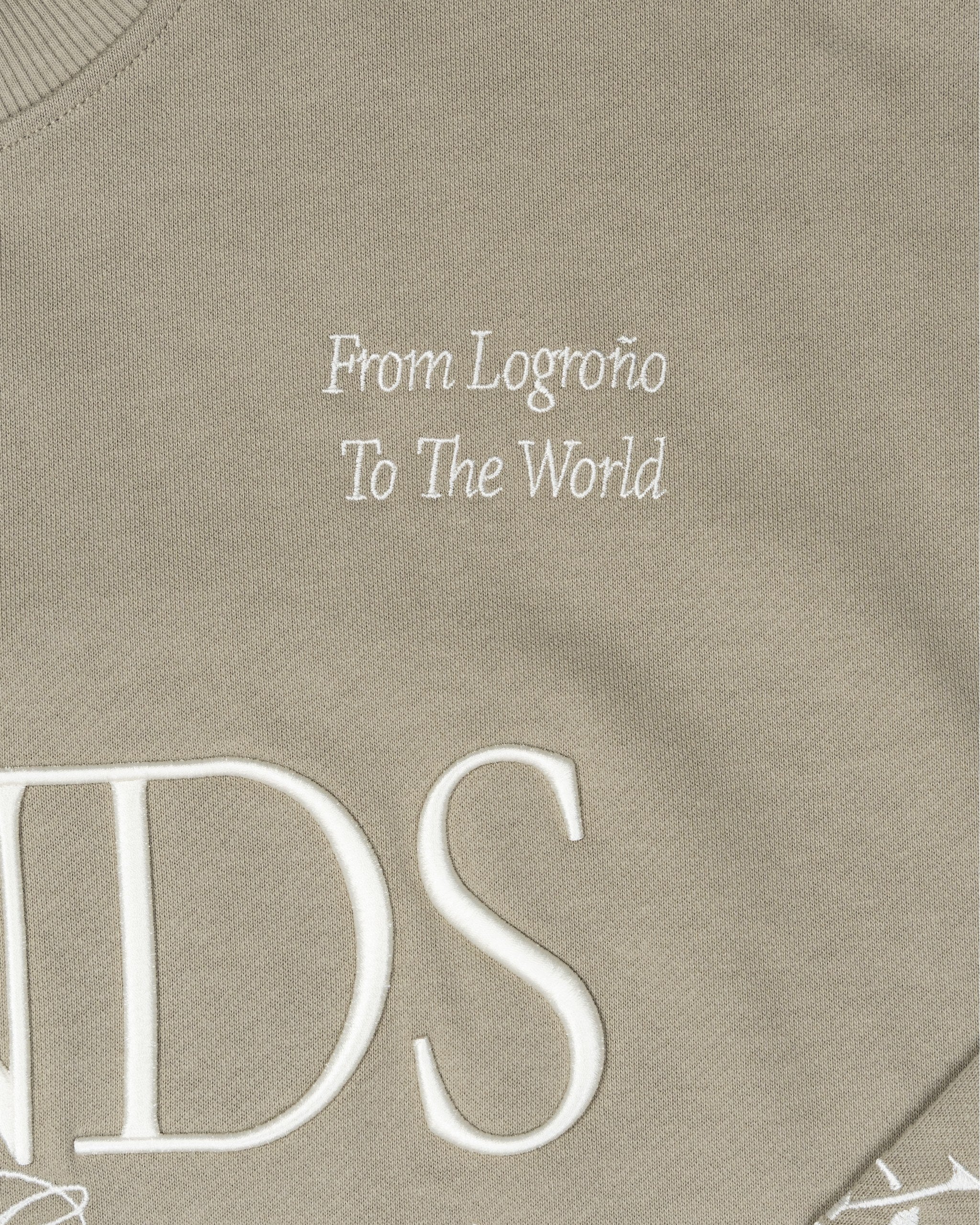 BYNDS · mansilla-earth-sweatshirt · detail